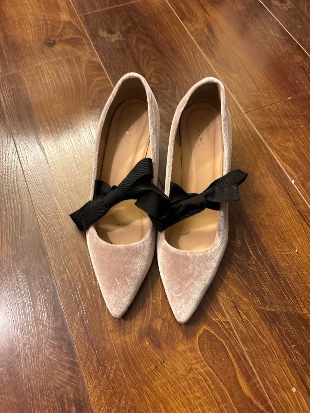 J.Crew Avery Velvet Bow Pumps – Vintage Quartz Pink – Size 7.5